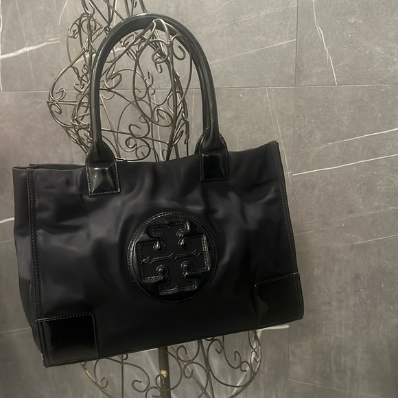 Tory Burch Handbags - Tory Burch Ella Tote Bag
